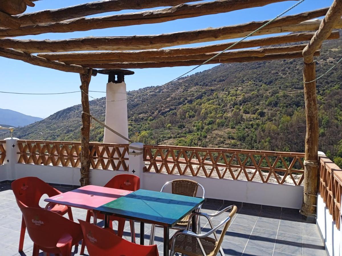 Casa Los Trillizos Pampaneira Eksteriør billede